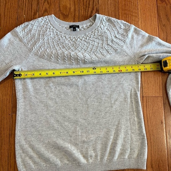 Talbots Gray Sweater Yoke Crew fairisle pullover Cotton cashmere Blend Medium - Picture 7 of 9